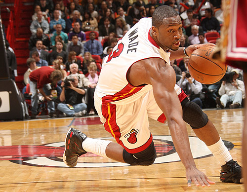 世体：阿根廷将于周四进行公开训练，预计将有近2万名球迷观看（世体：阿根廷周四开放训练课，预计吸引近两万球迷到场）