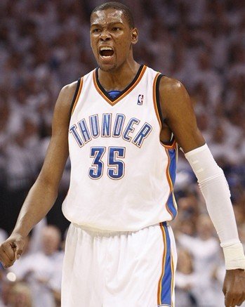 篮球火箭球队进攻端出现默契配合（火箭队进攻端打出默契联动）